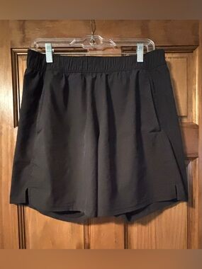 Old Navy Men's Essentials Athletic Shorts